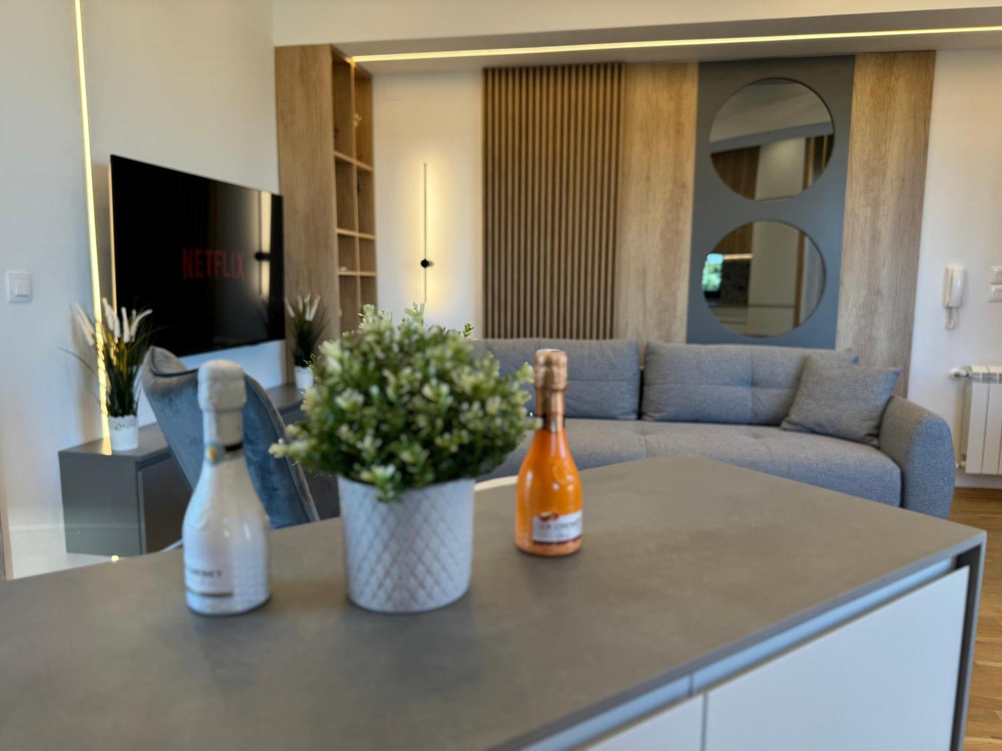 Maria Luxury Apartment سكوبجي المظهر الخارجي الصورة